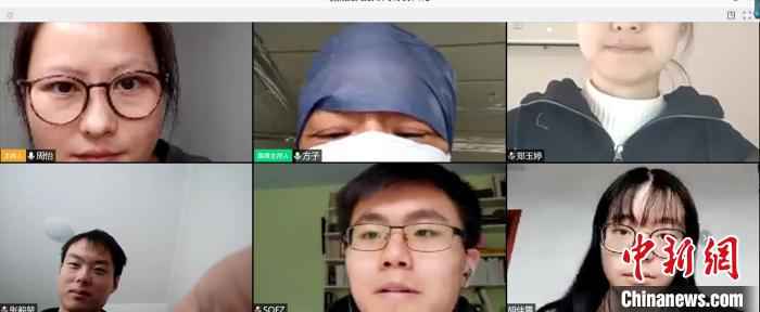 龙华临床医学院方邦江老师讲授《中医内科学》。上海中医药大学供图 驰援武汉的中医专家在线授课:临床真实案例是最好课程素材